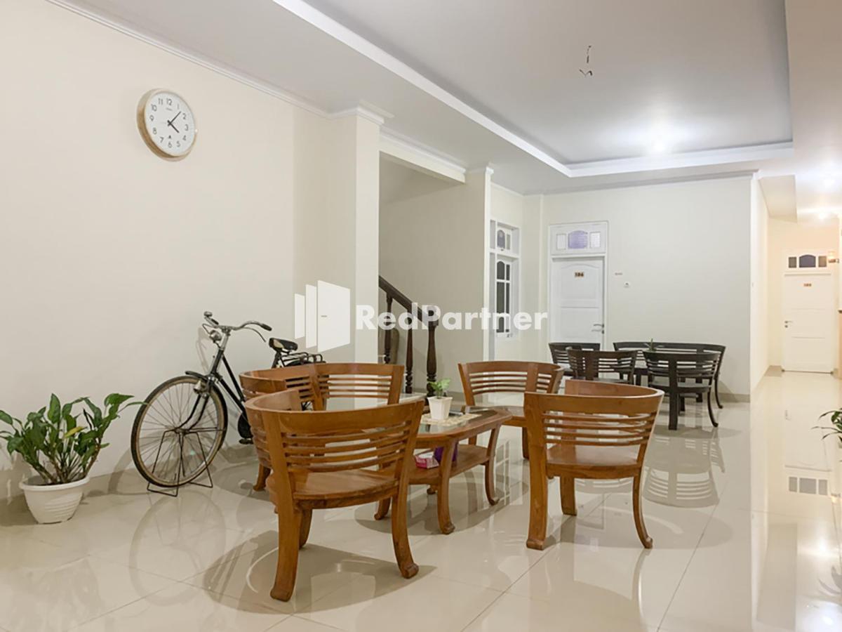 Reddoorz Syariah At Hotel Nuri Indah Dongkelan Yogyakarta Bantul Εξωτερικό φωτογραφία